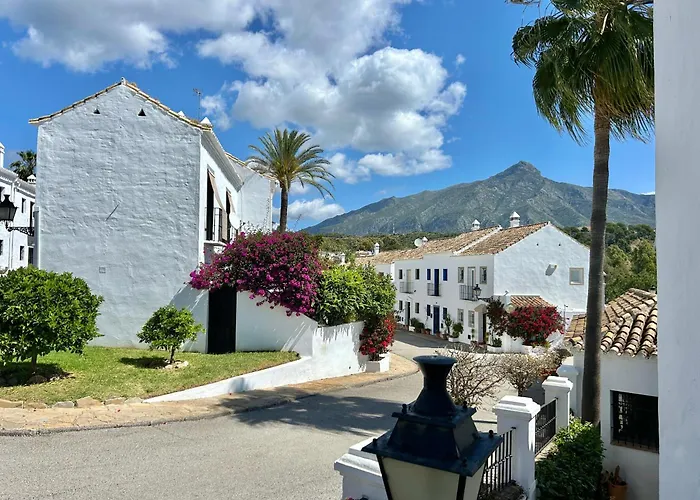 House In Marbella Surrounded By Golf Courses