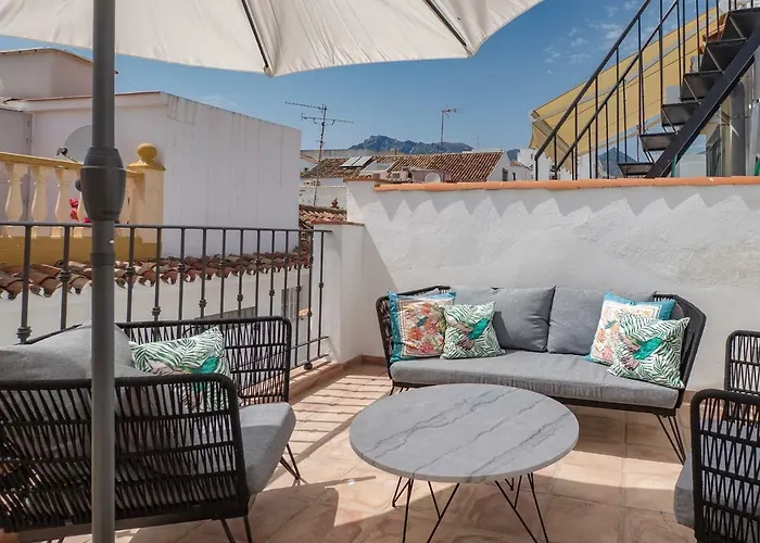 Marbella Old Town : Luxury Townhouse